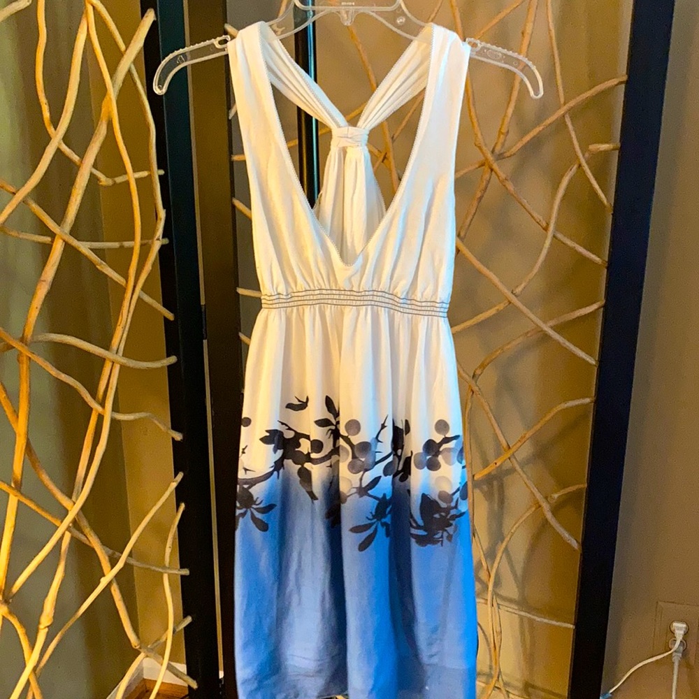 Max Studio blue, white, and black dress